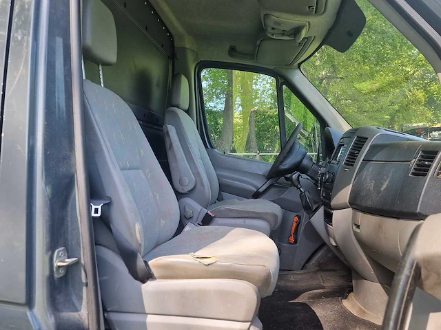 Volkswagen - crafter - 2008 - 32 2.5 tdi l2h1 dc - 86-vrl-7 - afbeelding 7 van  19