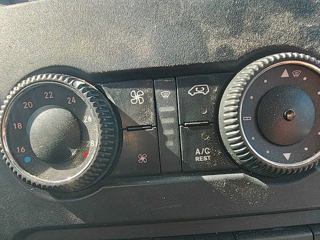 Volkswagen - crafter - 28 2.5 tdi l1h1 - 99-vxt-7 - afbeelding 9 van  9