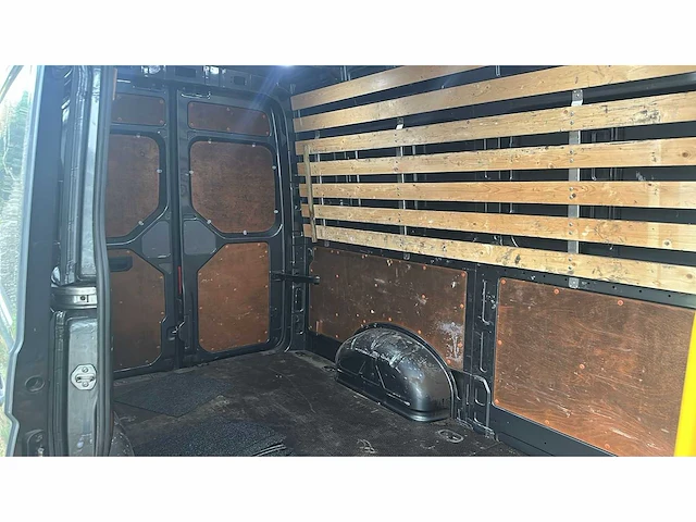 Volkswagen - crafter - 30 2.0 tdi l3h2 hi - vll-37-z - afbeelding 7 van  12