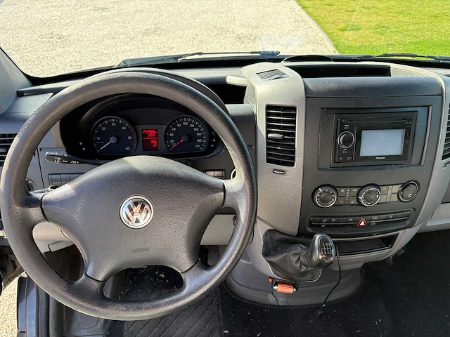 Volkswagen - crafter - 35 2.5 tdi l2h2 dc - 72-vks-5 - 2007 - afbeelding 4 van  21
