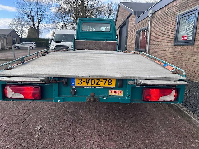 Volkswagen - crafter - 35 2.5 tdi l3 tijhof autoambulance- 3-vdz-78 - afbeelding 16 van  20