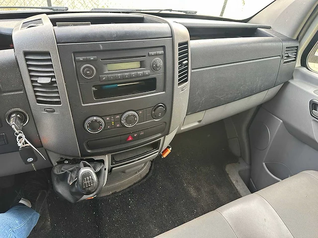 Volkswagen - crafter - 50 2.5 tdi l3 - bedrijfswagen - afbeelding 6 van  16
