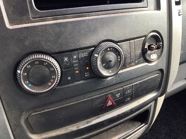 Volkswagen - crafter - bedrijfswagen - afbeelding 10 van  20