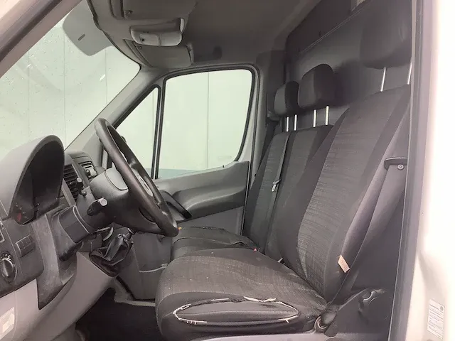 Volkswagen - crafter - bedrijfswagen - afbeelding 16 van  19
