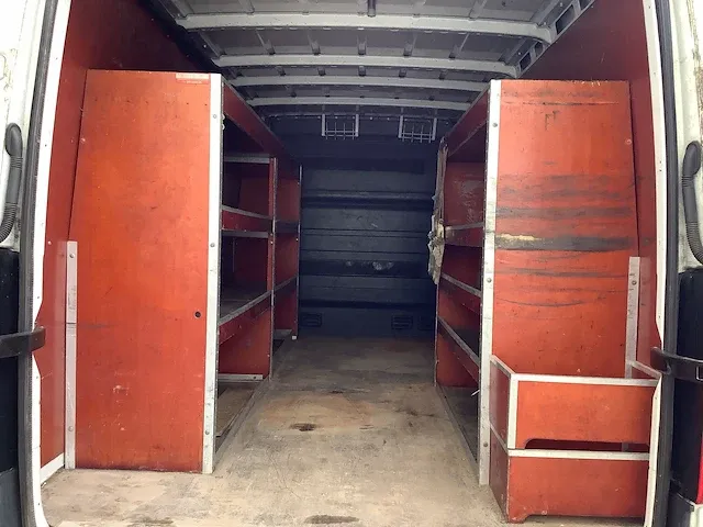 Volkswagen - crafter - bedrijfswagen - afbeelding 2 van  20