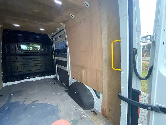 Volkswagen - crafter 35 2.0 tdi l3h2 - bedrijfswagen - afbeelding 3 van  36