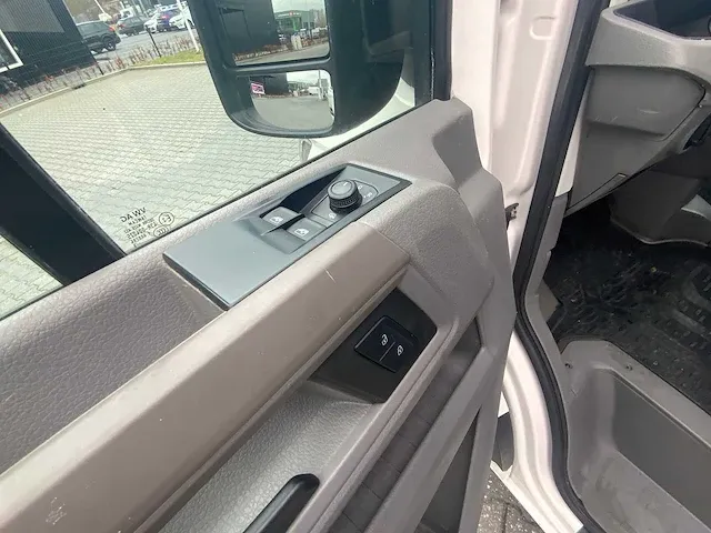 Volkswagen - crafter 35 2.0 tdi l3h2 - bedrijfswagen - afbeelding 14 van  36