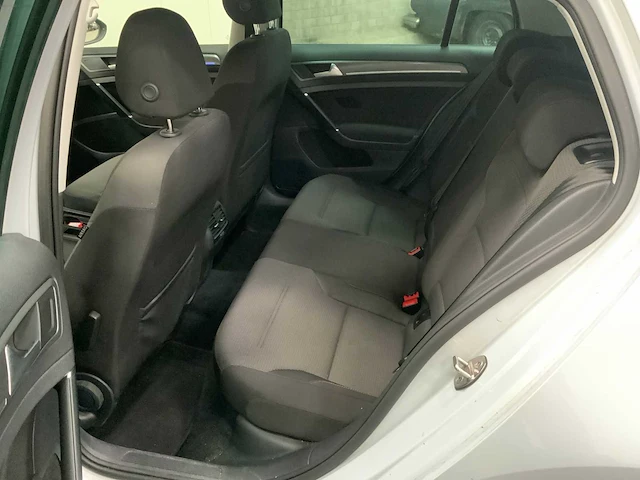 Volkswagen - e-golf 5-drs - 2018 - warmtepomp - afbeelding 6 van  20