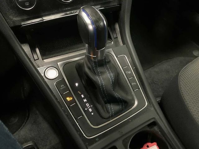 Volkswagen - e-golf 5-drs - 2018 - warmtepomp - afbeelding 7 van  20