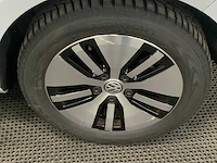 Volkswagen - e-golf 5-drs - 2018 - warmtepomp - afbeelding 9 van  20