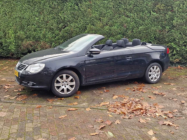 Volkswagen - eos - 1.4 tsi - cabriolet - k-516-zz - 2009 - afbeelding 11 van  16