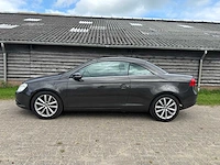 Volkswagen - eos - 1.4 tsi highline - car - 2010 - afbeelding 12 van  21