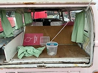 Volkswagen - foodtruck - afbeelding 28 van  29
