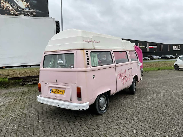 Volkswagen - foodtruck - afbeelding 4 van  29