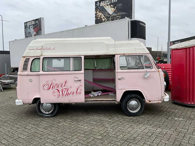 Volkswagen - foodtruck - afbeelding 7 van  29