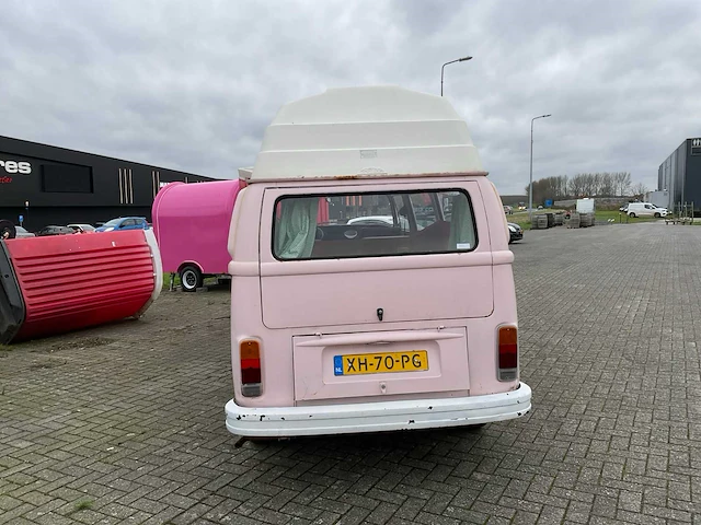 Volkswagen - foodtruck - afbeelding 8 van  29