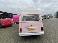 Volkswagen - foodtruck - afbeelding 8 van  29