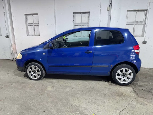 Volkswagen - fox - 1.2 trendline - 23-rs-ph - afbeelding 12 van  19