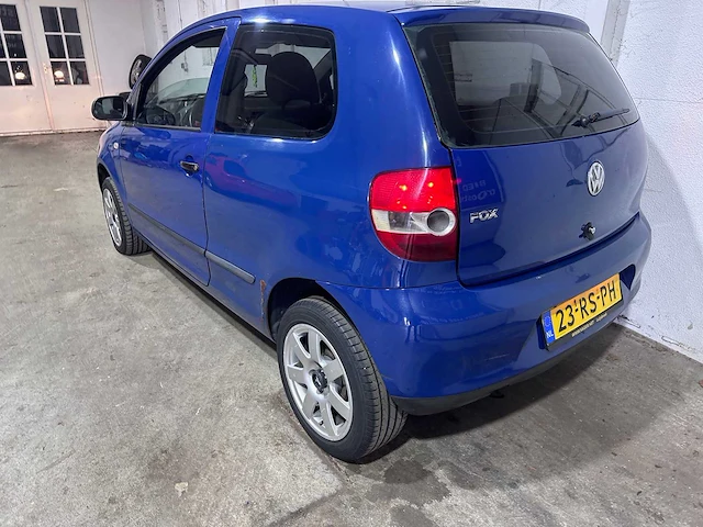 Volkswagen - fox - 1.2 trendline - 23-rs-ph - afbeelding 13 van  19