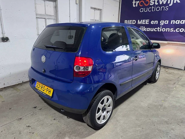 Volkswagen - fox - 1.2 trendline - 23-rs-ph - afbeelding 15 van  19