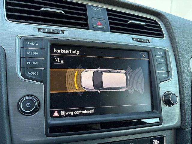 Volkswagen - golf - 1.2 tsi comfortline - 2014 - personenauto - afbeelding 5 van  19