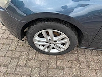 Volkswagen - golf - 1.2 tsi highl. bluem - car - afbeelding 16 van  25