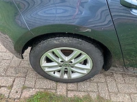 Volkswagen - golf - 1.2 tsi highl. bluem - car - afbeelding 18 van  25