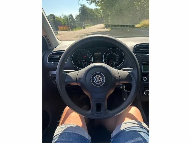 Volkswagen - golf - 1.2 tsi sportline bluemotion - car - 2012 - afbeelding 7 van  15