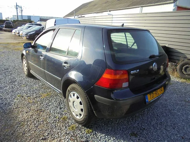 Volkswagen - golf - 1.4-16v trendline - td-rl-14 - afbeelding 5 van  10