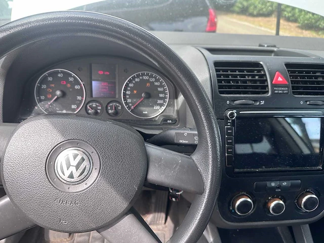 Volkswagen - golf - 1.4 trendline - 99-np-df - afbeelding 8 van  17