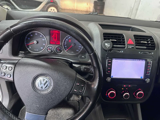 Volkswagen - golf - 1.4 tsi trendline - 70-gnz-5 - afbeelding 14 van  17