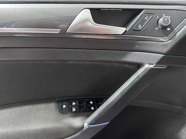 Volkswagen - golf - 1.5 fsi automaat r line - belgische papieren - afbeelding 7 van  24