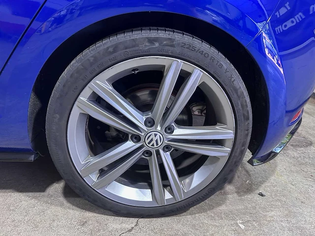 Volkswagen - golf - 1.5 fsi automaat r line - belgische papieren - afbeelding 13 van  24