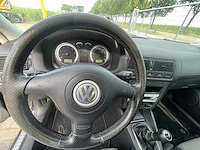 Volkswagen - golf - 1.6-16v sportline - car - 2003 - afbeelding 4 van  25