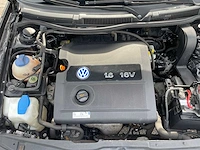 Volkswagen - golf - 1.6-16v sportline - car - 2003 - afbeelding 18 van  25