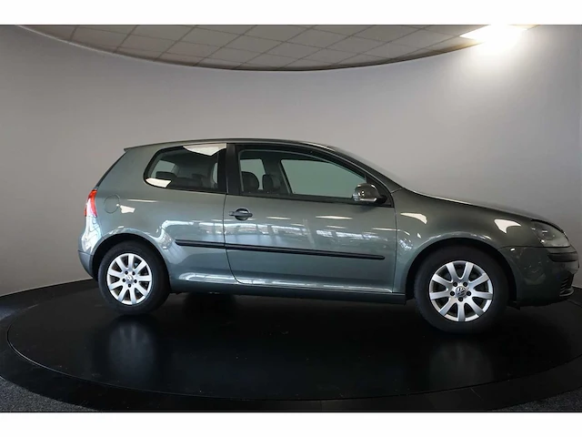 Volkswagen - golf - 1.6 fsi comfortline - car - afbeelding 14 van  19