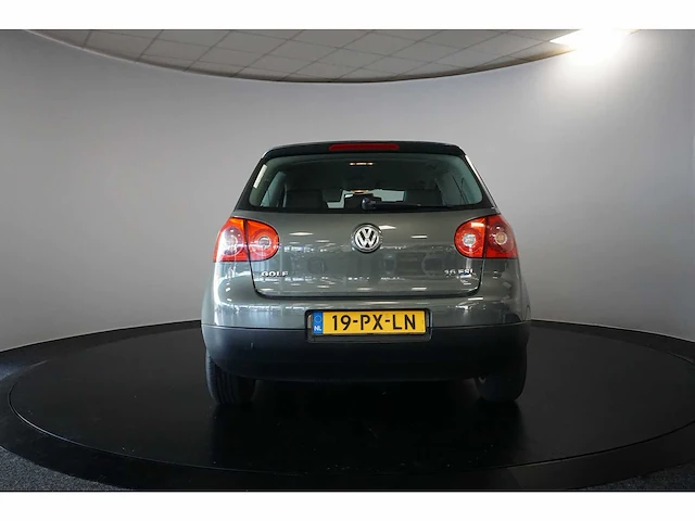 Volkswagen - golf - 1.6 fsi comfortline - car - afbeelding 16 van  19
