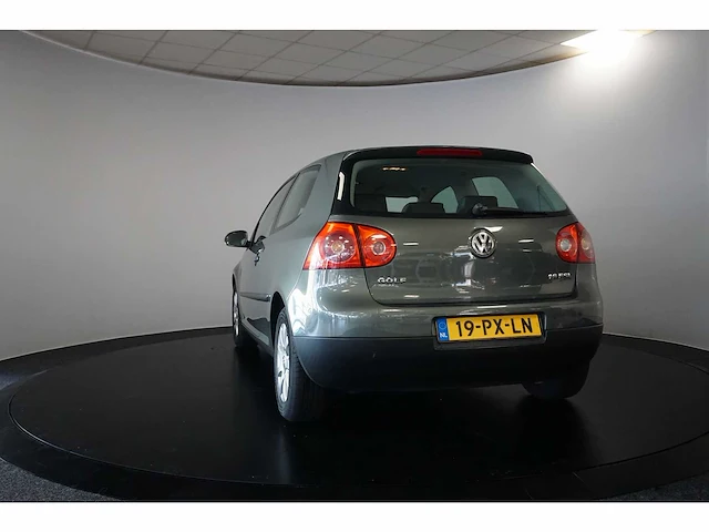 Volkswagen - golf - 1.6 fsi comfortline - car - afbeelding 17 van  19