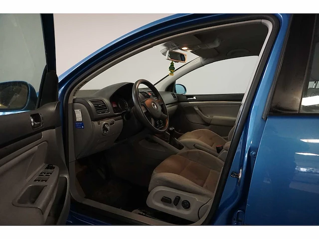 Volkswagen - golf - 1.6 fsi comfortline - car - afbeelding 2 van  17