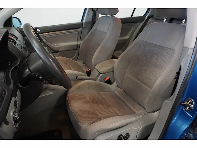 Volkswagen - golf - 1.6 fsi comfortline - car - afbeelding 3 van  17