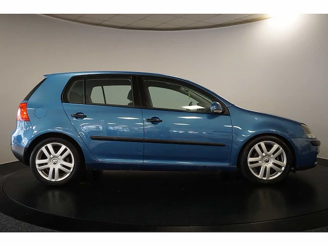 Volkswagen - golf - 1.6 fsi comfortline - car - afbeelding 12 van  17