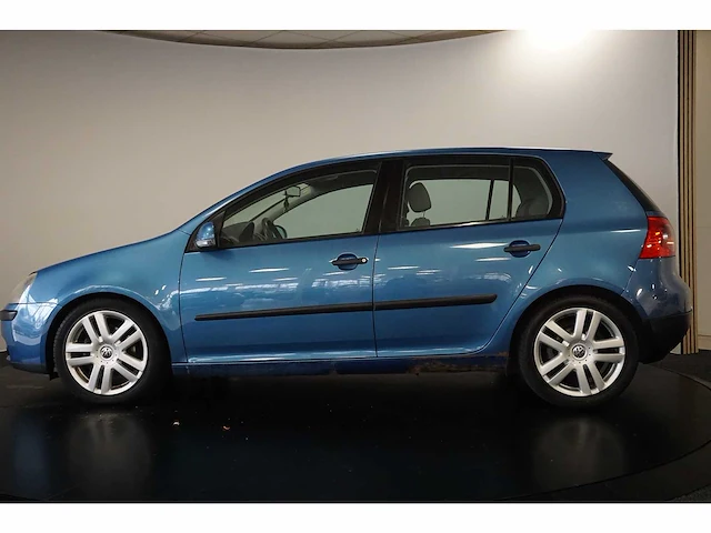 Volkswagen - golf - 1.6 fsi comfortline - car - afbeelding 16 van  17