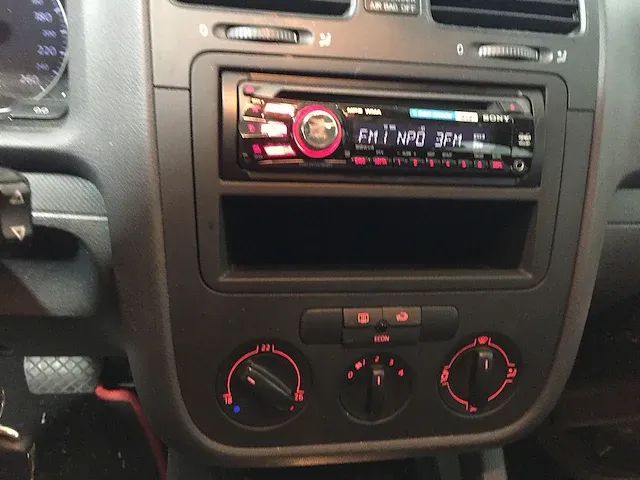 Volkswagen - golf - 1.6 fsi trendline automaat - 49-pp-kv - afbeelding 14 van  19