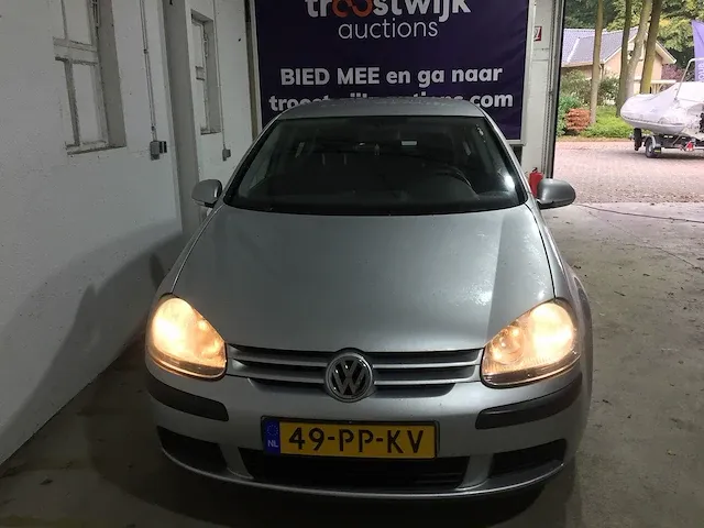 Volkswagen - golf - 1.6 fsi trendline automaat - 49-pp-kv - afbeelding 8 van  19