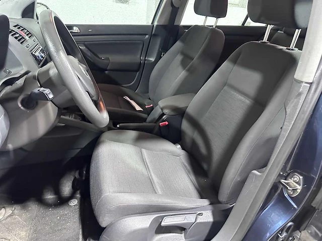 Volkswagen - golf - 1.6 fsi turijn - 94-rh-nh - afbeelding 7 van  19