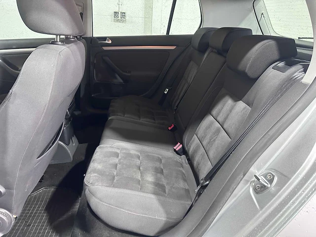 Volkswagen - golf - 1.6 turijn - h-884-xd - afbeelding 8 van  20