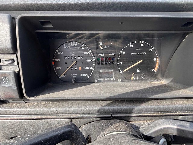 Volkswagen - golf - 1.8 gti inj. - 1989 - classic cars >15 - afbeelding 7 van  34