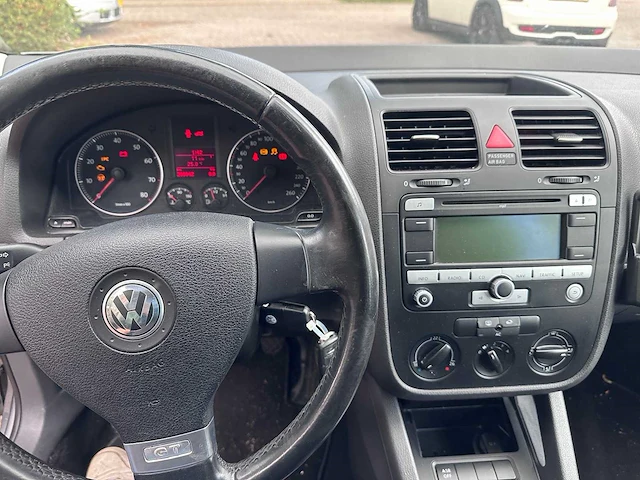 Volkswagen - golf - 2.0 fsi gt sport bns - 12-zb-zg - afbeelding 2 van  19