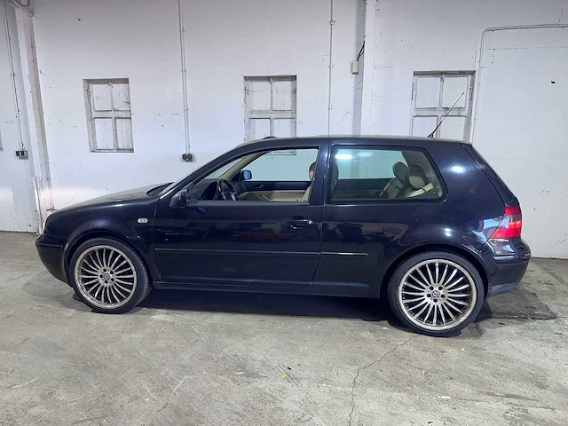 Volkswagen - golf - 2.0 highline automaat- 17-gz-bv - afbeelding 12 van  23