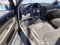 Volkswagen - golf - 2.0 highline automaat- 17-gz-bv - afbeelding 23 van  23